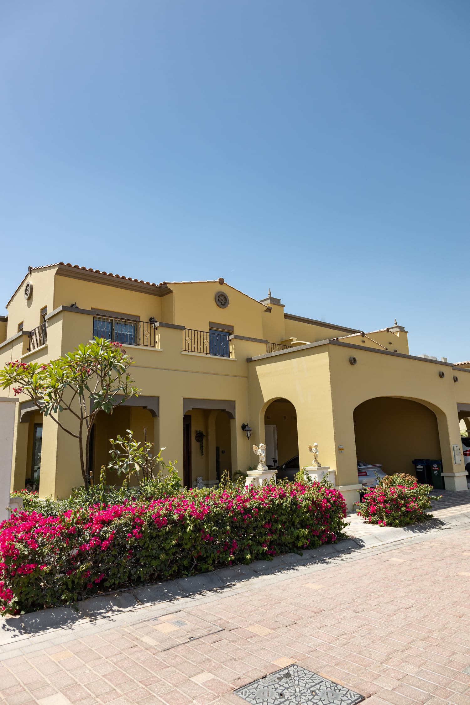 Mushrif Village — 2